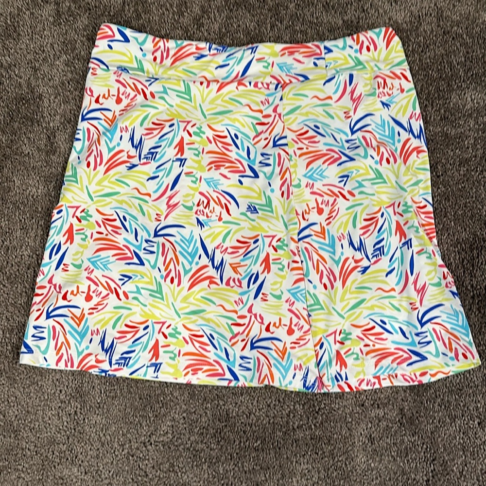 Patchington sport skort with fun pattern